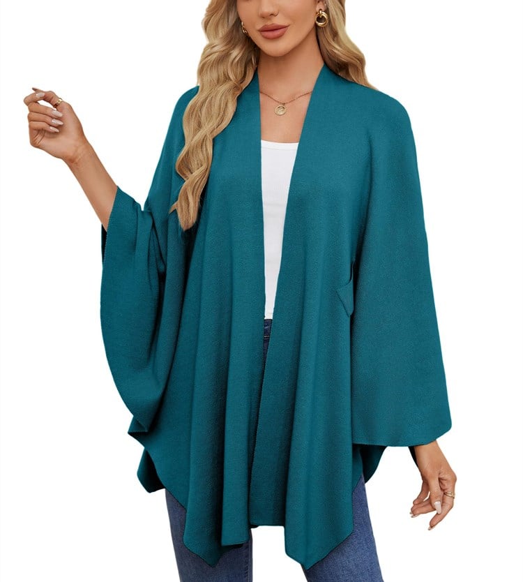 Elegantti edestä avoin kietaisuneule ja poncho