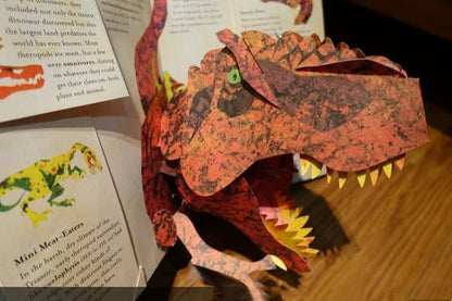 Encyclopedia 3D Esihistorialliset dinosaurukset📙KOVAKANTINEN