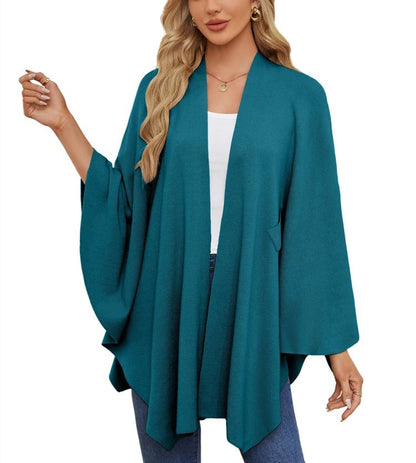 Elegantti edestä avoin kietaisuneule ja poncho