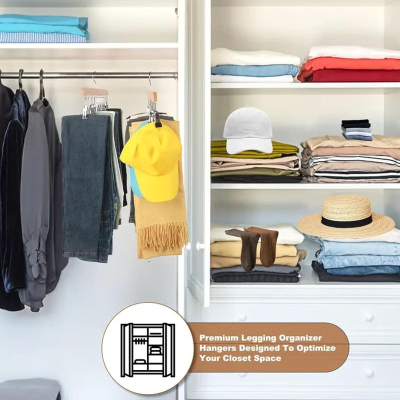 Clothes hanger with clips
