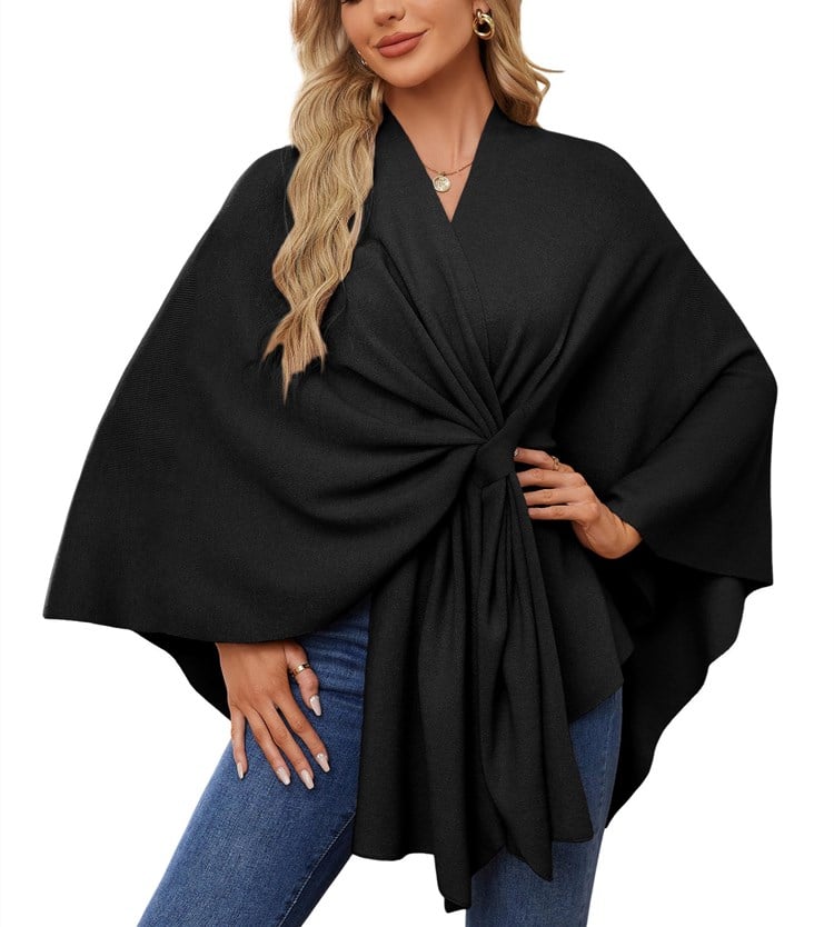 Elegantti edestä avoin kietaisuneule ja poncho