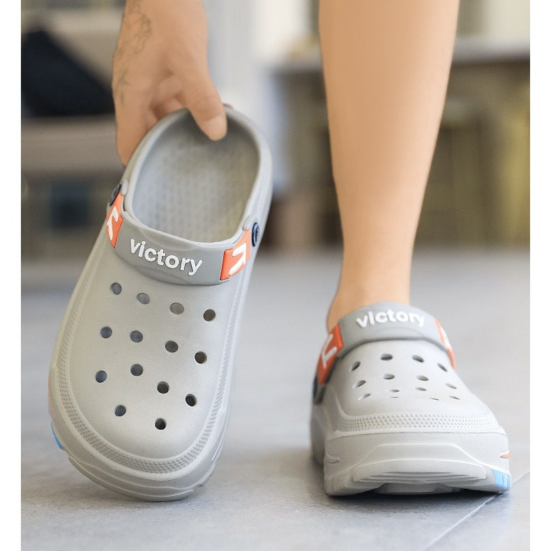 Miesten hengittävät slip-on-sandaalit