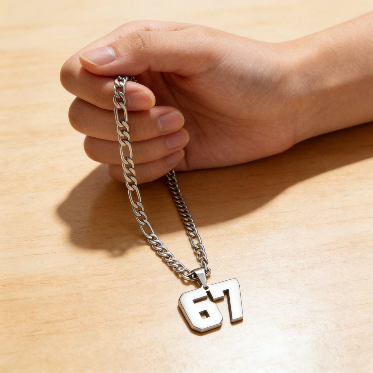 🔥Hett Rea✨ 67 Nummer Hängsmycke Halsband – Modeuttryck