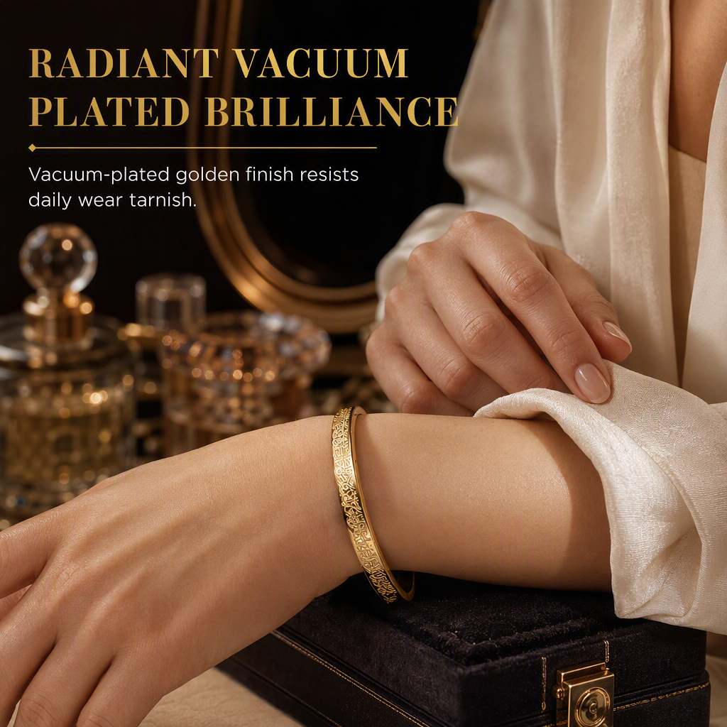 🌸 50% RABATT! ✨ 18K vakuumpläterad titaniumstålarmband – Strålande spegelliknande finish, intrikat graverad text & missfärgningsfritt premiumstål – Hypoallergen elegans för dagligt bruk 💛